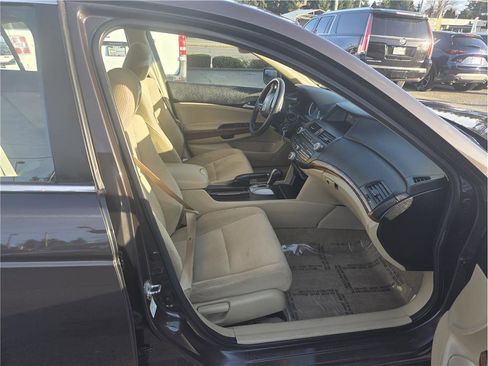 Used 2012 Honda Accord EX image 26