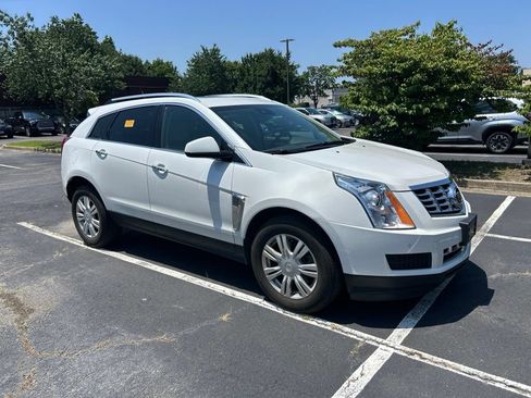 Used 2014 Cadillac SRX Luxury w/ Driver Awareness Package FWD image 1