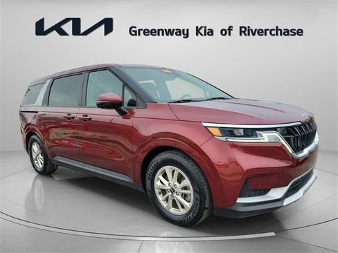 Used 2022 Kia Carnival LX image 1