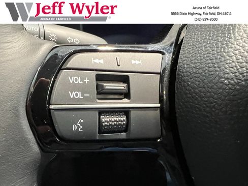 New 2025 Acura Integra image 17