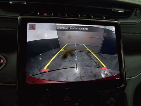 New 2025 Jeep Grand Cherokee Limited w/ Black Appearance Package image 27