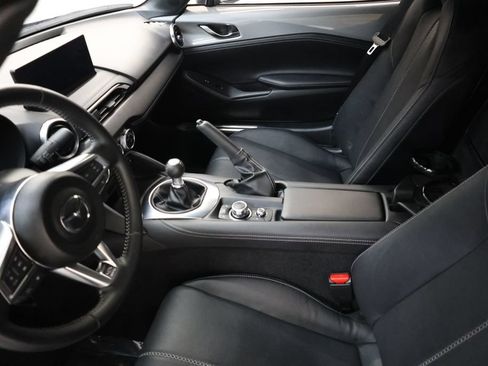 Used 2024 MAZDA MX-5 Miata Grand Touring w/ Weather Package RWD image 65