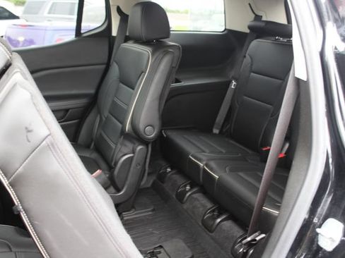 Used 2021 GMC Acadia Denali AWD/4WD image 23