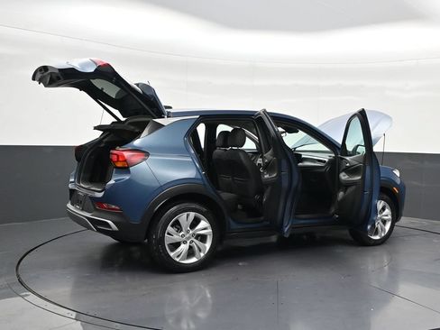 Used 2025 Buick Encore GX Preferred FWD image 32