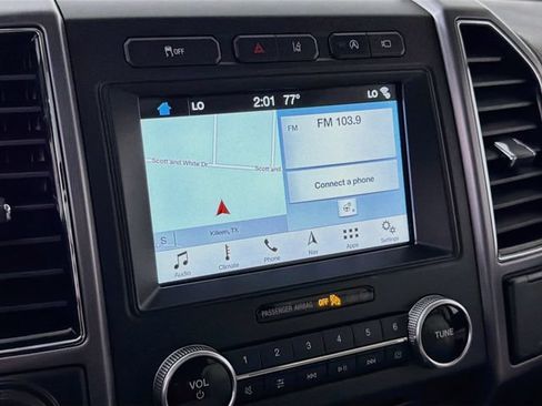 Used 2018 Ford Expedition Max Platinum RWD image 14