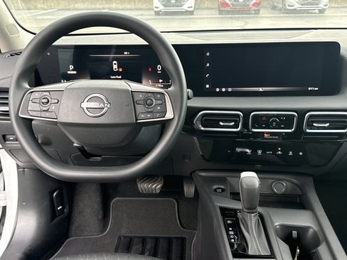 New 2026 Nissan Sentra SV FWD image 7