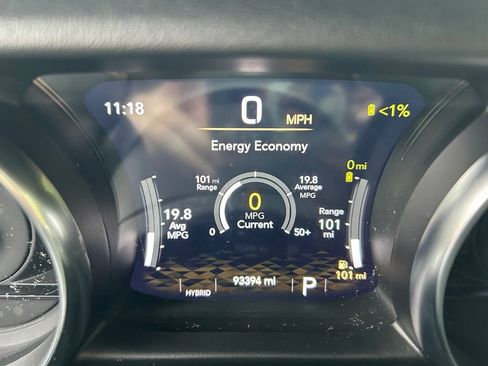 Used 2023 Jeep Wrangler Unlimited Sahara AWD/4WD image 32