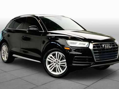 Used 2018 Audi Q5 2.0T Premium Plus w/ Premium Plus Package AWD/4WD image 2
