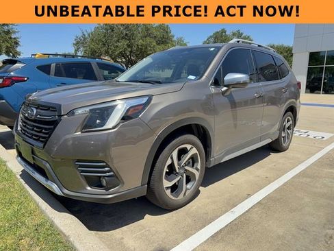 Used 2024 Subaru Forester Touring w/ POP Package 3 AWD/4WD image 1