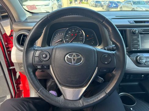 Used 2014 Toyota RAV4 Limited w/ Technology Package FWD image 23