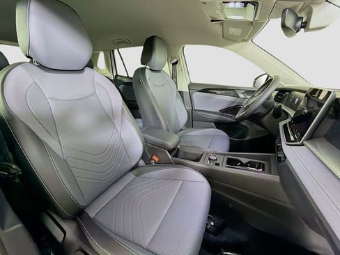 New 2026 Volkswagen Tiguan SE FWD image 27