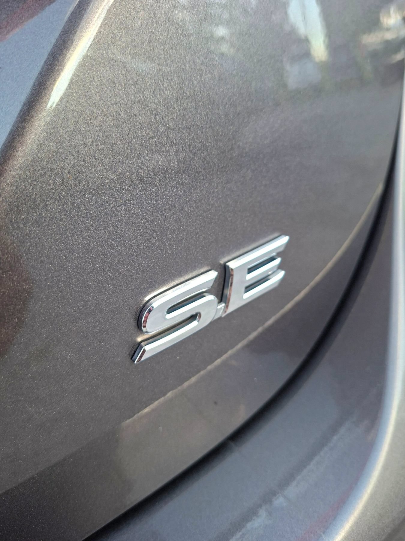 Used 2023 Toyota Camry SE FWD image 7
