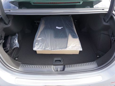 New 2026 Mercedes-Benz E 350 Sedan image 18