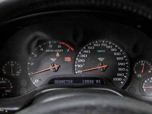 Used 1998 Chevrolet Corvette Convertible image 26