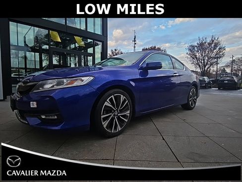 Used 2017 Honda Accord EX-L image 8