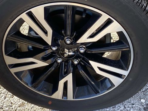 Used 2024 Mitsubishi Eclipse Cross SEL image 27