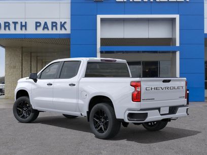 New 2026 Chevrolet Silverado 1500 Custom w/ LPO, Dark Essentials Package