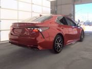 Used 2024 Toyota Camry SE FWD image 3
