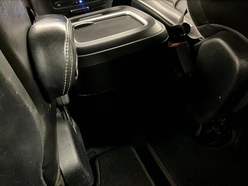 Used 2020 Chrysler Pacifica Limited w/ Advanced Safetytec Group FWD image 36
