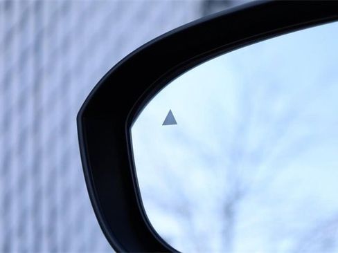 Certified 2023 Nissan Rogue SV image 19