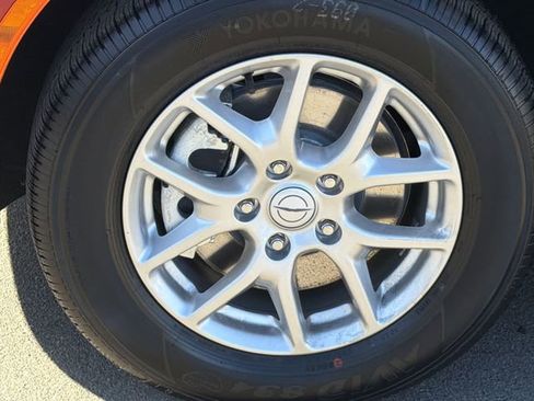 New 2026 Chrysler Voyager LX image 17