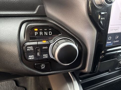 Used 2023 RAM 1500 Big Horn AWD/4WD image 26