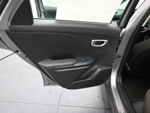 New 2026 Kia K4 LXS image 15