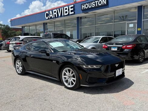 Used 2025 Ford Mustang GT Premium RWD image 1