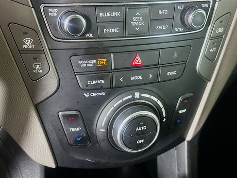 Used 2017 Hyundai Santa Fe Sport w/ 2.4L Tech Package 04 image 23