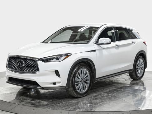 Used 2025 INFINITI QX50 Pure AWD/4WD image 1