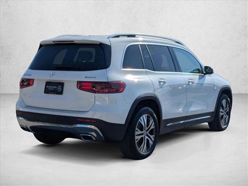 Certified 2026 Mercedes-Benz GLB 250 4MATIC image 6