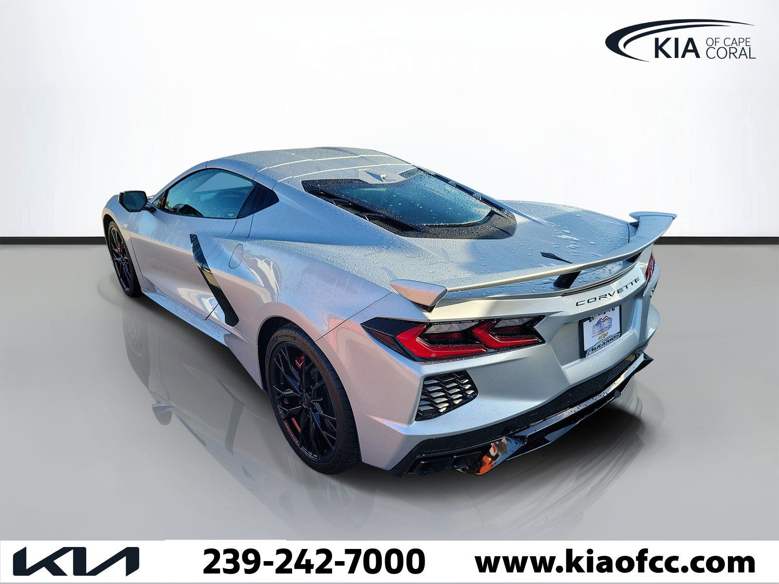 Used 2026 Chevrolet Corvette Stingray Premium Cpe w/ Z51 Performance Package RWD image 4