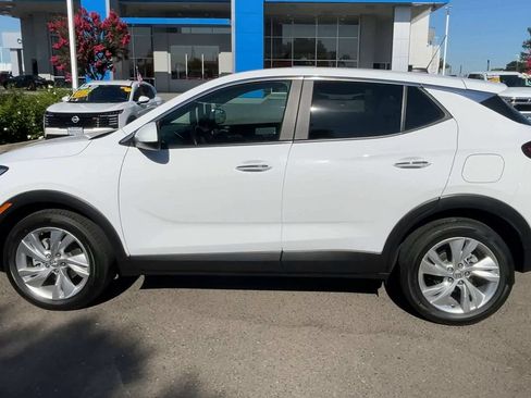 Used 2024 Buick Encore GX Preferred FWD image 4
