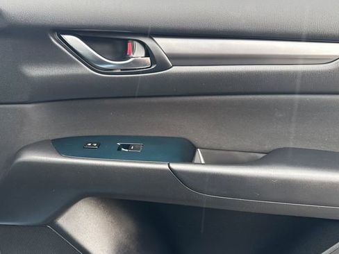 Used 2019 MAZDA CX-5 Sport image 19