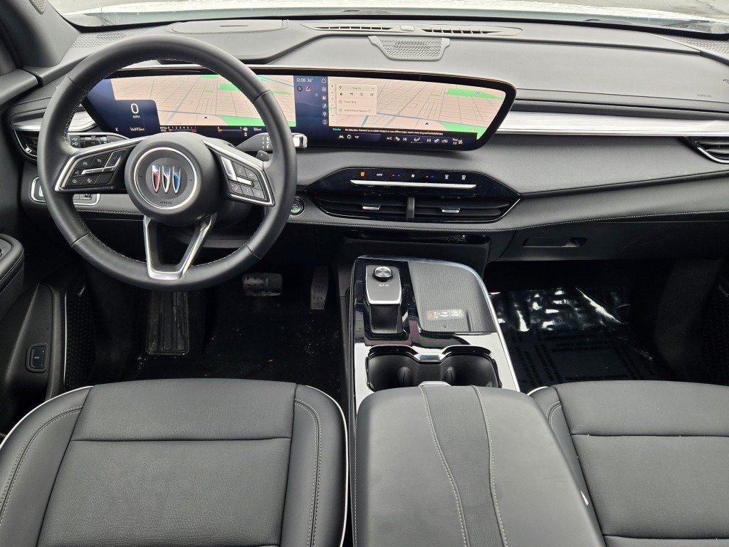 Certified 2025 Buick Enclave Preferred FWD image 21
