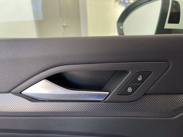 New 2026 Volkswagen GTI SE FWD image 27