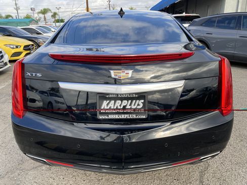 Used 2017 Cadillac XTS Luxury FWD image 10