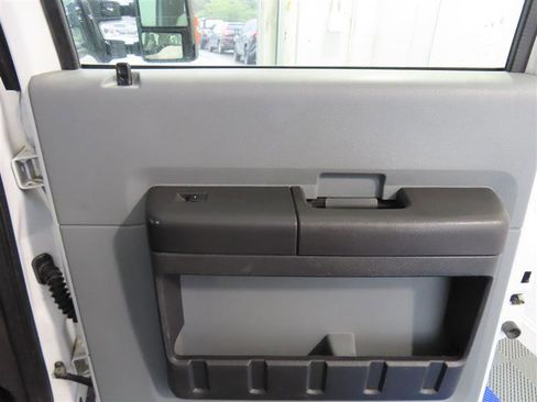 Used 2015 Ford F350 XL w/ Power Equipment Group RWD image 26