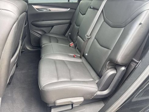 Used 2021 Cadillac XT6 Luxury w/ LPO, Floor Liner Package FWD image 27