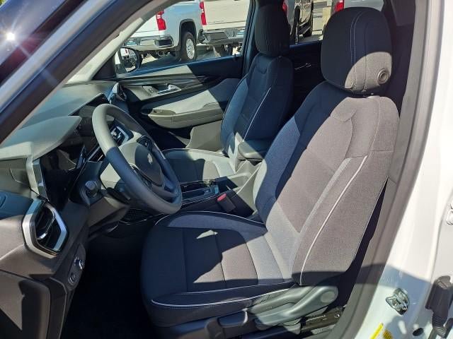 New 2026 Chevrolet TrailBlazer LT w/ Driver Confidence Package AWD/4WD image 18