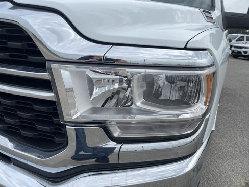 Used 2024 RAM 2500 Big Horn AWD/4WD image 10