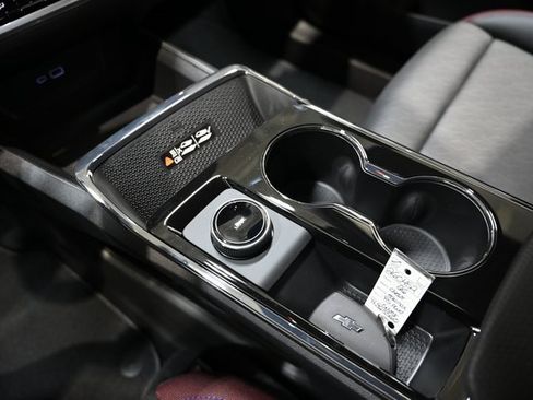 New 2026 Chevrolet Equinox RS image 18