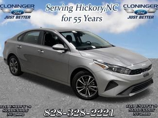Used 2023 Kia Forte LXS image 1