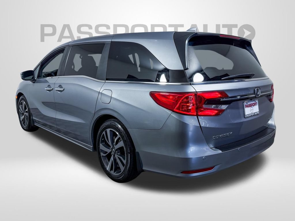 Used 2023 Honda Odyssey Touring image 5