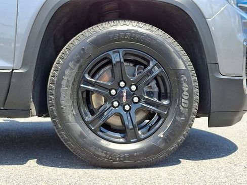 Certified 2021 GMC Acadia AT4 w/ LPO, Adventure Package AWD/4WD image 8