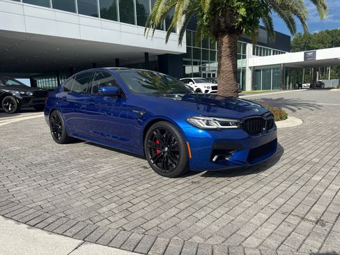 Used 2022 BMW M5 w/ Executive Package AWD/4WD image 1