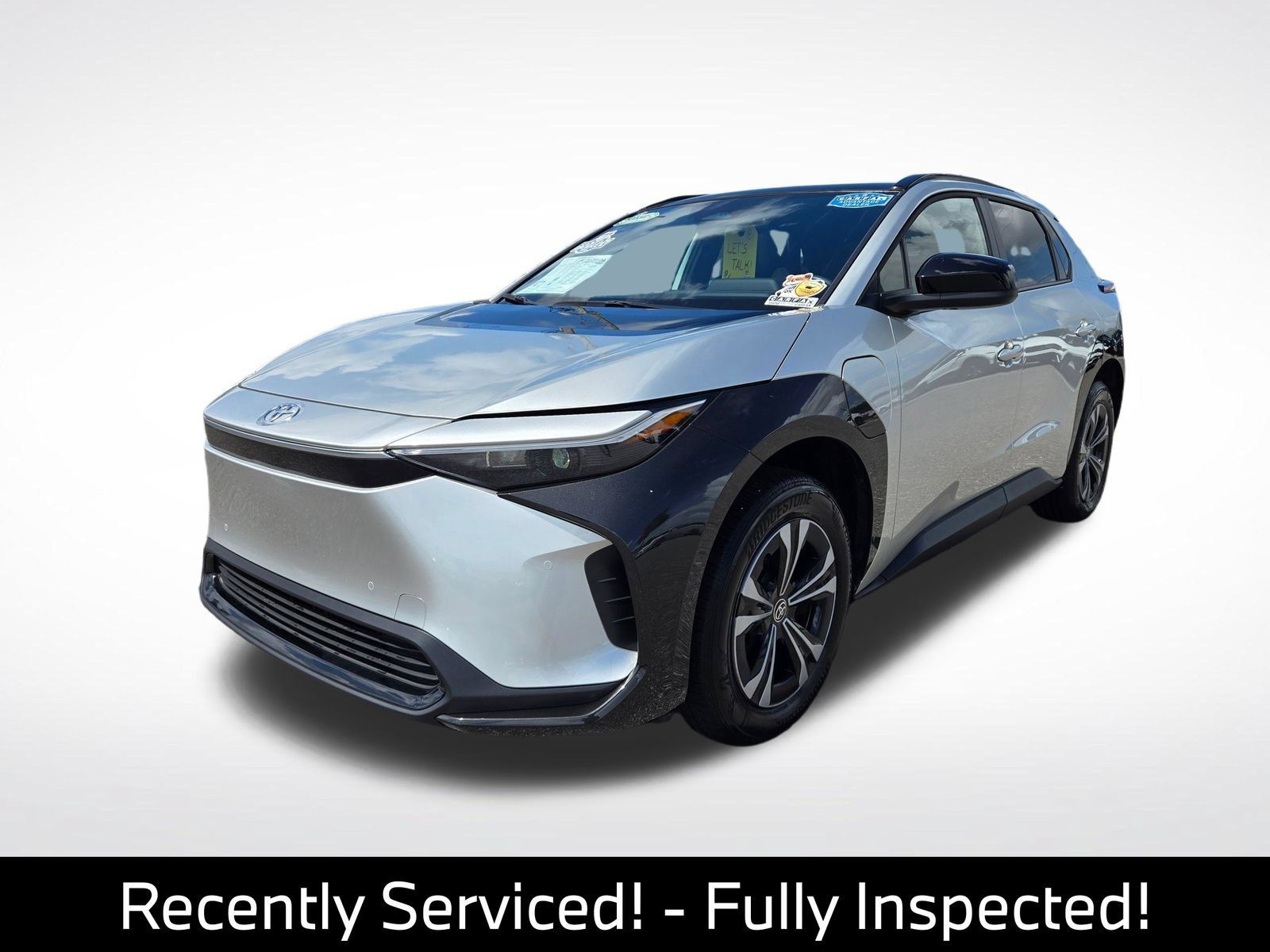 Used 2025 Toyota bZ4X FWD image 3