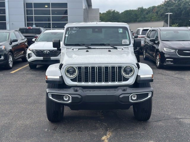 New 2025 Jeep Wrangler Unlimited Sahara w/ Safety Group AWD/4WD image 3