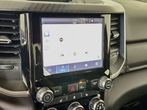 New 2026 RAM 1500 Big Horn AWD/4WD image 13