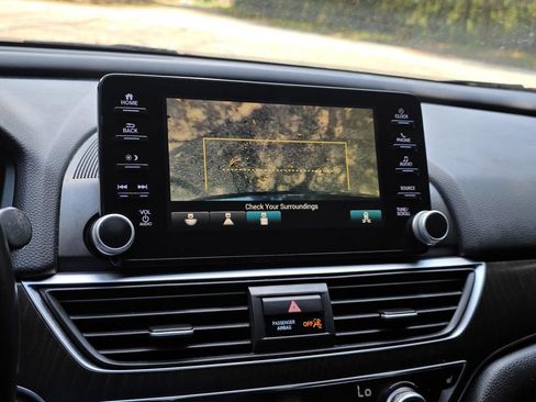Used 2019 Honda Accord EX-L image 14
